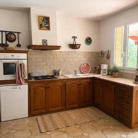 Casa Samasama Порто-Веккьо